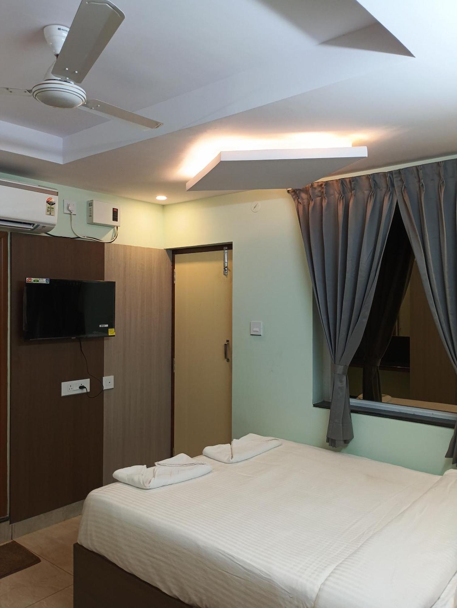 Malar Park Hotel Tiruvannāmalai Exterior foto